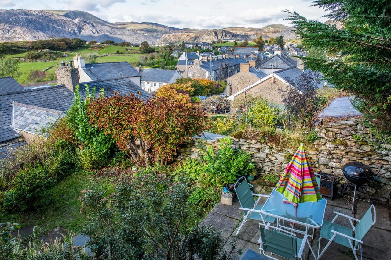 Homely Cottage With Garden And Mountain-View Blaenau Ffestiniog ภายนอก รูปภาพ